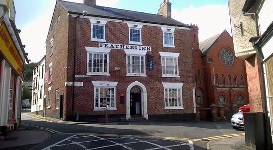 Feathers Inn