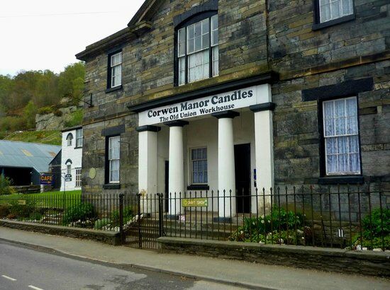 Corwen Manor Cafe